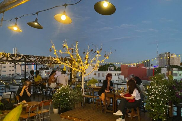 Top 7 quán cafe rooftop quận 1, cà phê sân thượng quận nhất