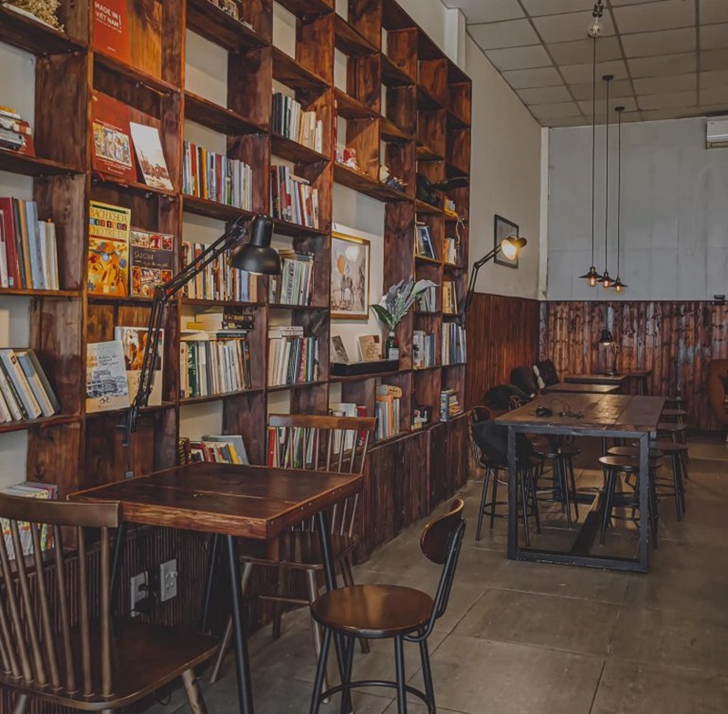 Rosaria Book & Coffee – Cafe sách tại quận 1