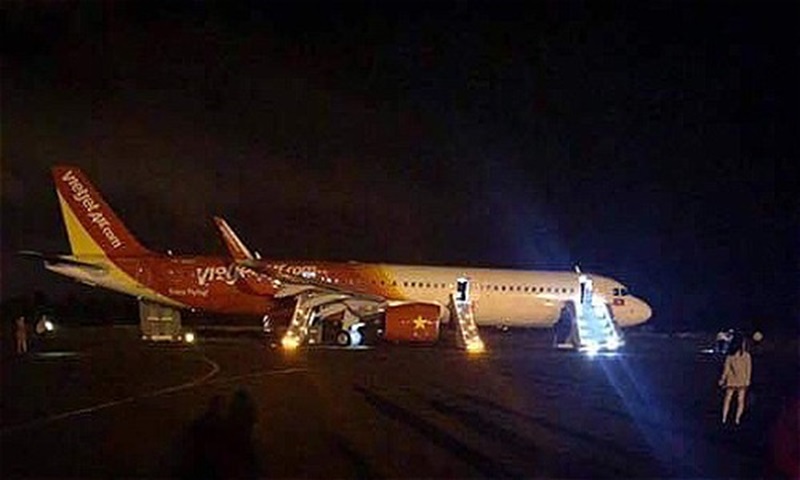 Máy bay rơi bánh ở Buôn Mê Thuột khiến 6 hành khách bị thương