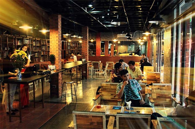 Quán cafe yên tĩnh ở Sài Gòn Hub Book Coffee