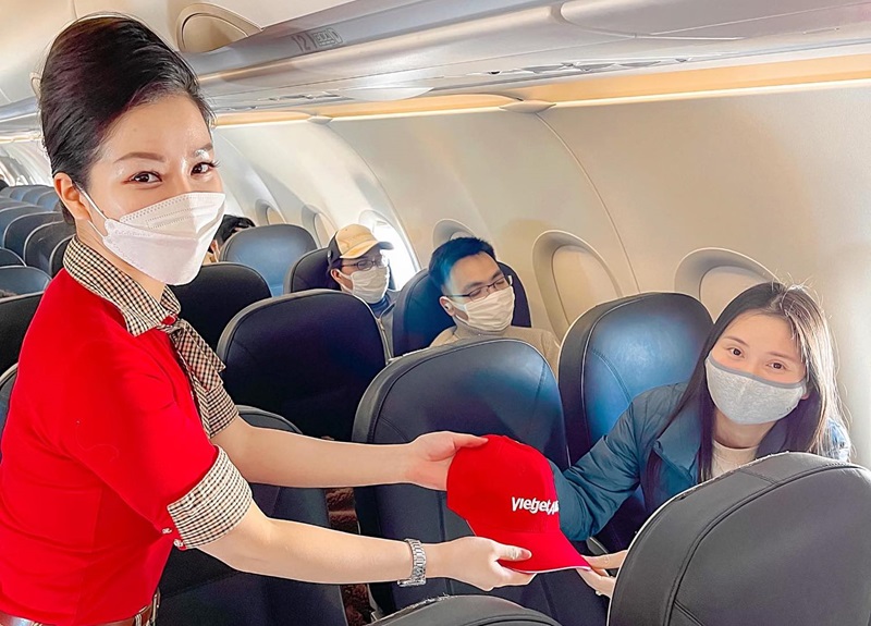 Vẫn có nhiều lời khen dành cho nhân viên Vietjet