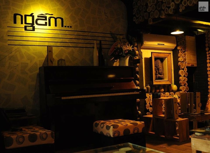 Ngẫm Cafe - Cafe Acoustic quận 10