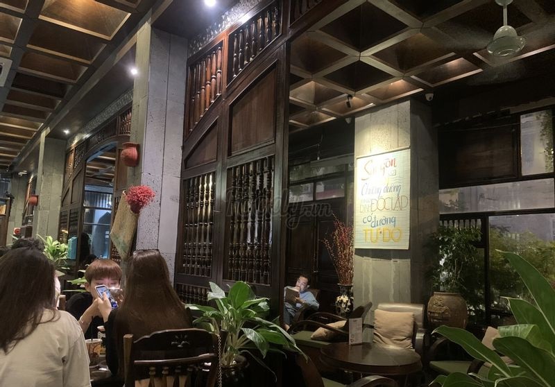 Đánh giá quán cafe Cô Ba Đồng Khởi