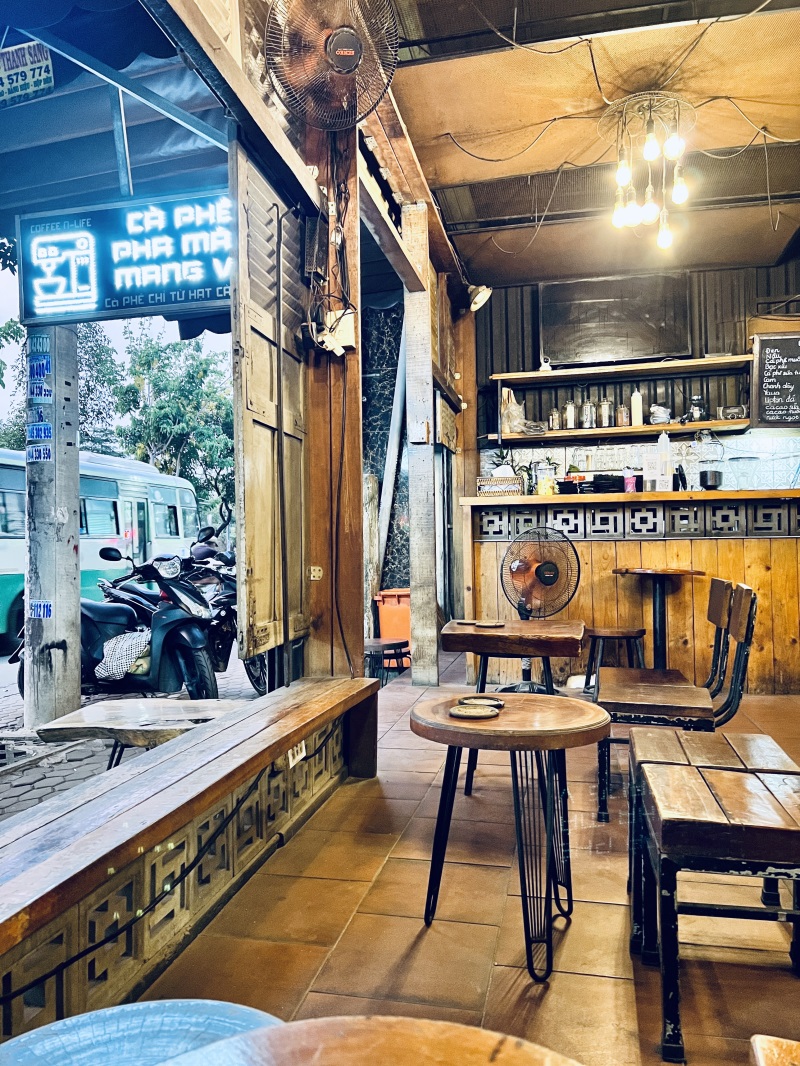 N-Line - Cafe quận 2 mộc mạc.